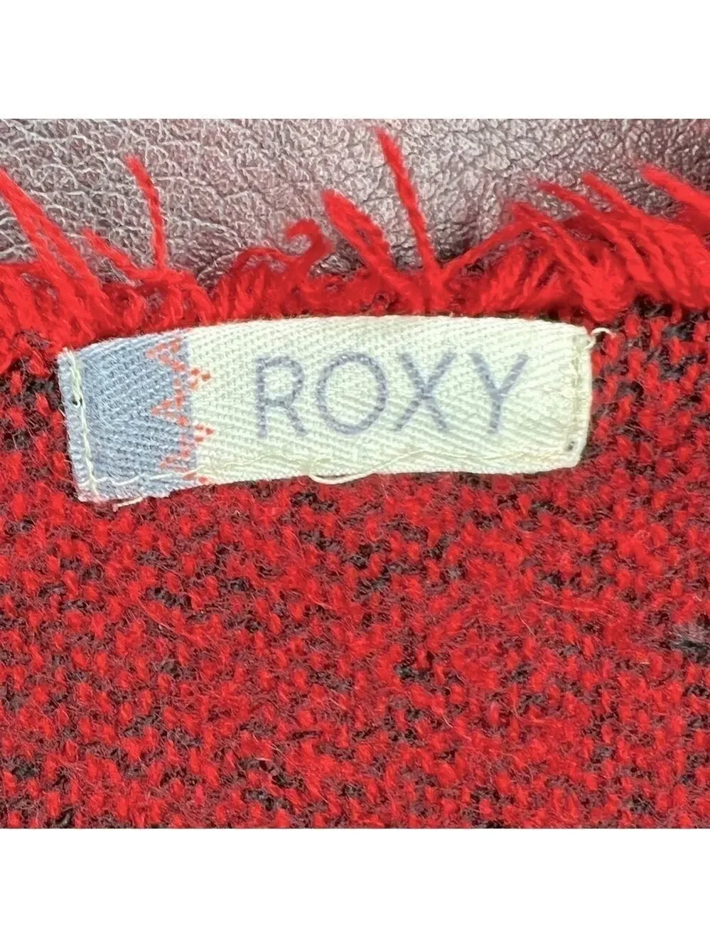 Roxy Juniors Heaven of Curiosity Woven Plaid Blanket Scarf